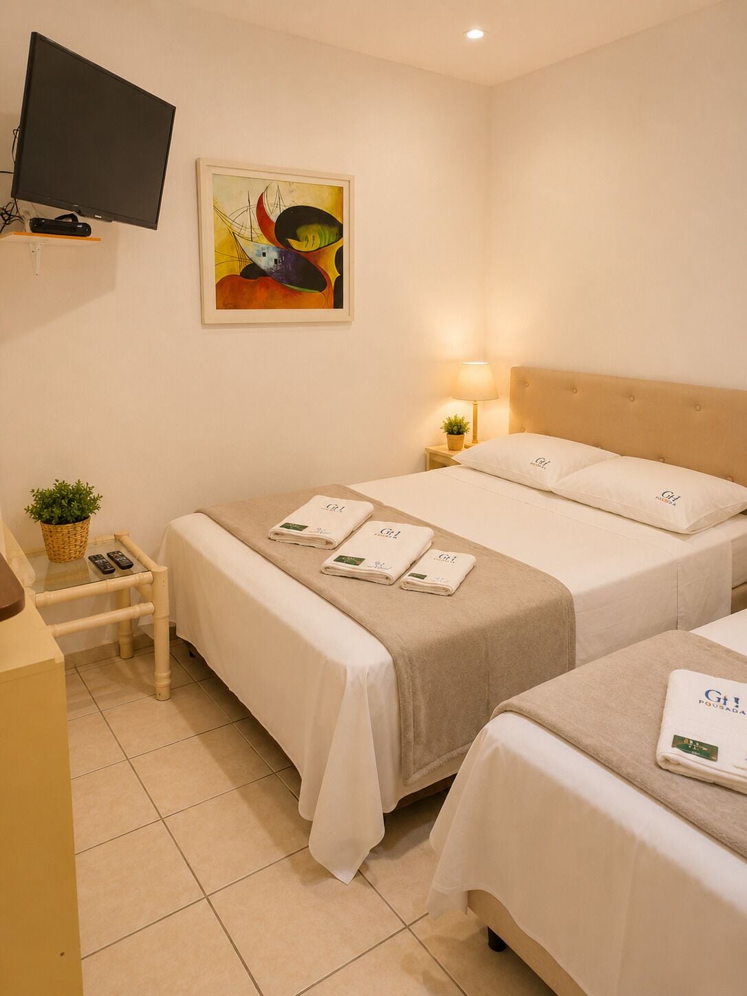 Apartamento básico, 1 habitación, vistas al patio, planta baja | Ropa de cama de alta calidad, wifi gratis, ropa de cama