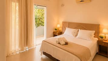 Deluxe Apartment, Lanai, Sea View | Premium bedding, free WiFi, bed sheets