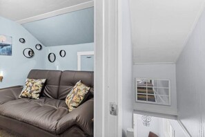 Smart TV, DVD player, offices