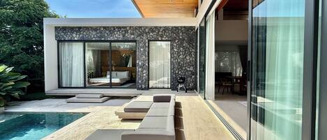 Villa | Muebles diferentes, tabla de planchar con plancha y wifi gratis