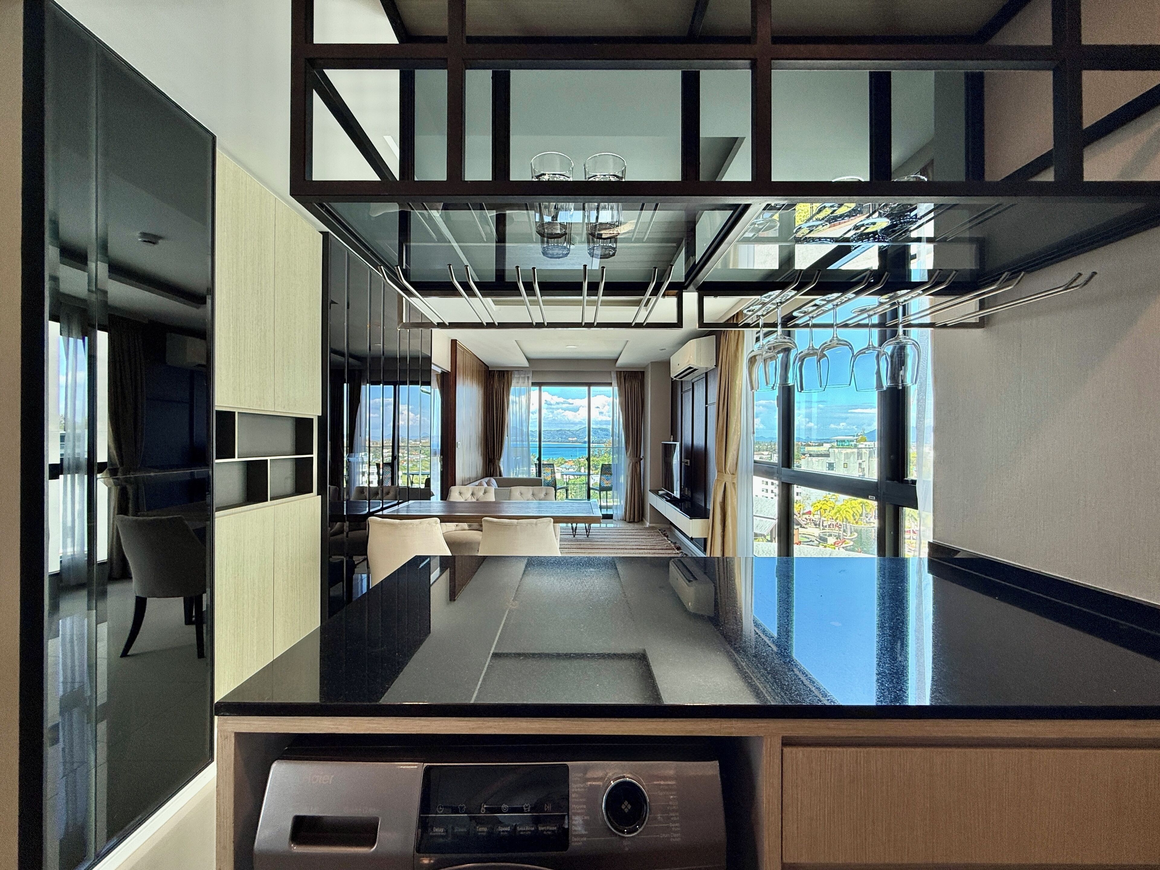 Family Apartment | Private kitchen | Fridge, microwave, stovetop, coffee/tea maker