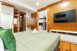 Apartment | Free WiFi - Q2 By Villacarte (Kata)