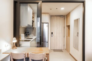 Junior Apartment | Balcony