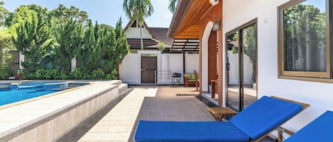 Vila Keluarga | Teras/patio