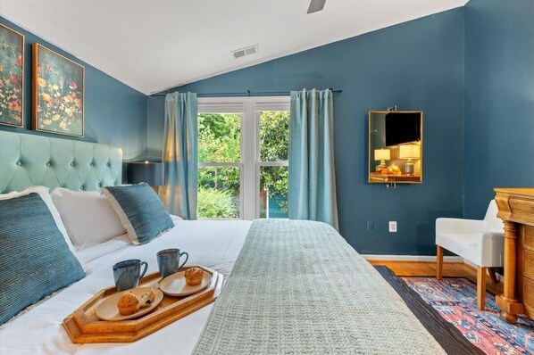 3 Schlafzimmer, Schreibtisch, Bügeleisen/Bügelbrett, kostenloses WLAN