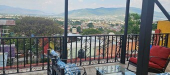 Spacious 4-bedroom house in welcoming Oaxaca with beautiful terrace