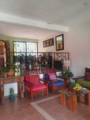 Interior - Spacious 4-bedroom house in welcoming Oaxaca with beautiful terrace (Oaxaca de Juárez)