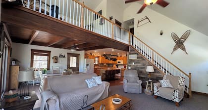 Welcome to On the Rocks a charming retreat located near Lake Wallenpaupack