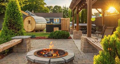 Cabin 9 / Pleasant Valley Resort / Hot Tub / Sauna / BBQ
