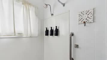 Hair dryer, towels