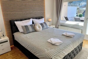1 chambre, fer et planche à repasser, lit parapluie, Wi-Fi gratuit