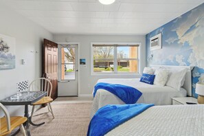 17 bedrooms, bed sheets