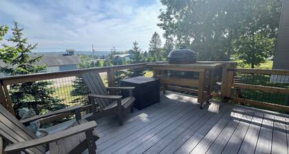 Large 1 Bedroom Barndominium Loft /Arcadia Resort / HOT TUB / SAUNA