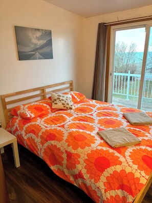 3 室のベッドルーム、WiFi、ベッドシーツ