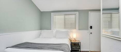 2 chambres, fer et planche Ă repasser, Wi-Fi, draps fournis