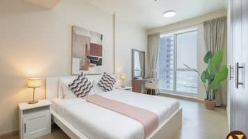 Luxe appartement, balkon, uitzicht op jachthaven | 2 slaapkamers, gratis wifi