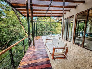 Terrace/patio - Stunning 3-bedroom luxury villa in Nosara with infinity saltwater pool.  (Nosara)