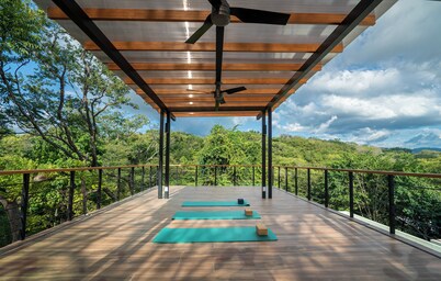 Stunning 3-bedroom luxury villa in Nosara with WiFi, AC. Fully equipped