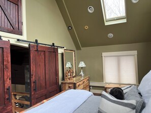 2 bedrooms, iron/ironing board, free WiFi, bed sheets - A 1910 Chapel, all season home, fully renovated and is something to experience. (Vermontville)