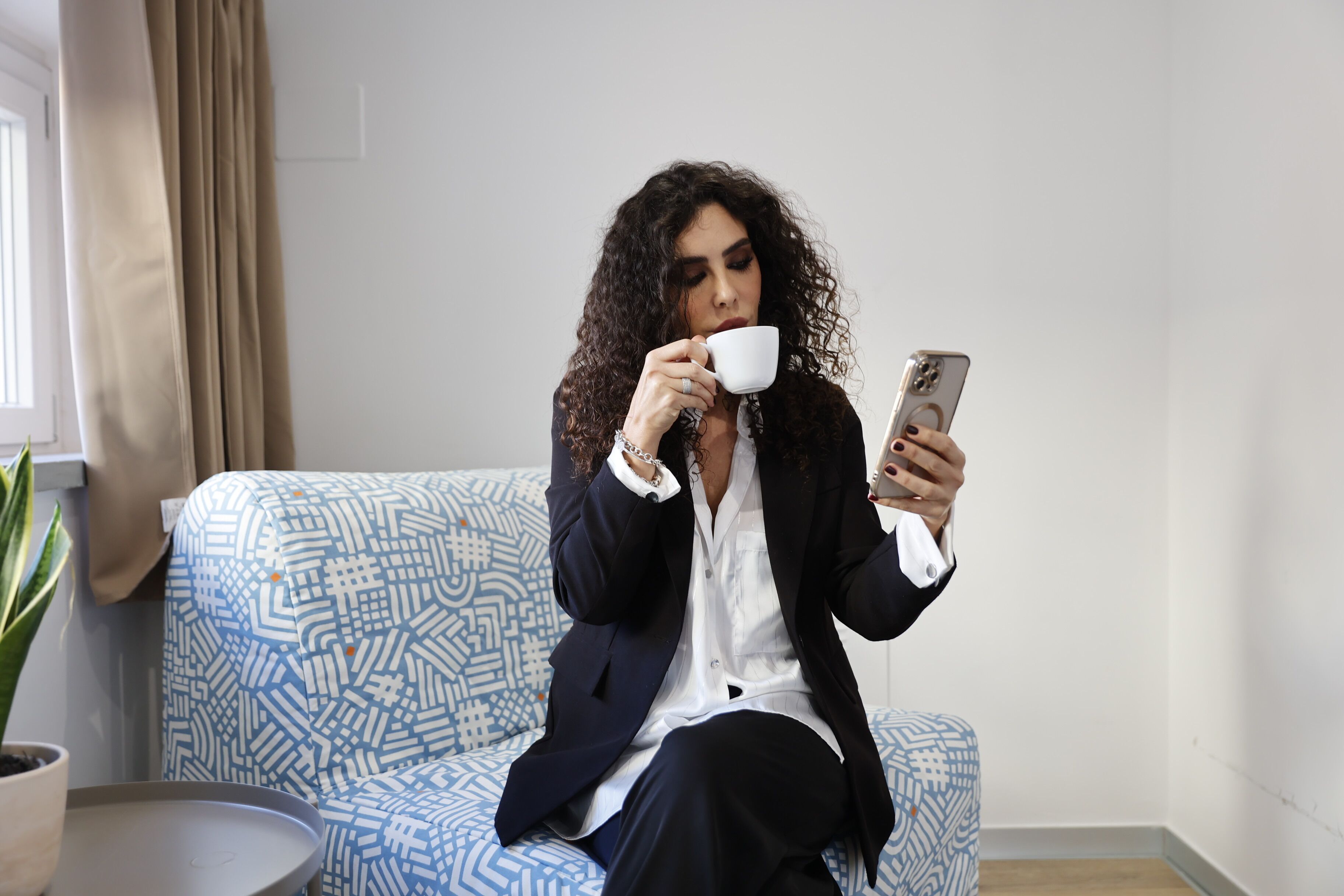 Family Room | In-room safe, desk, laptop workspace, iron/ironing board