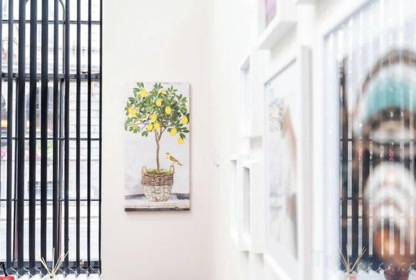 Unclassified image, 1 of 38, button - Stunning Apartment in Leeds (Leeds)