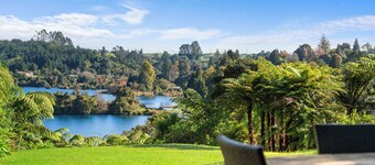 Okere Jetty Escape -  Rotoiti Holiday Home