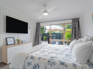 2 chambres, fer et planche à repasser, Wi-Fi, draps fournis