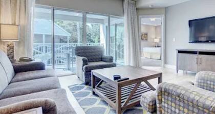 Charming 2-bedroom condo with fitness room, WiFi in enchanting Clermont, Orlando