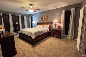 4 bedrooms, iron/ironing board, free WiFi, bed sheets