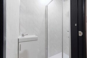 Dusche, Haartrockner
