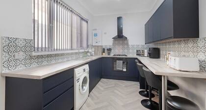 New 4BR in Station Road