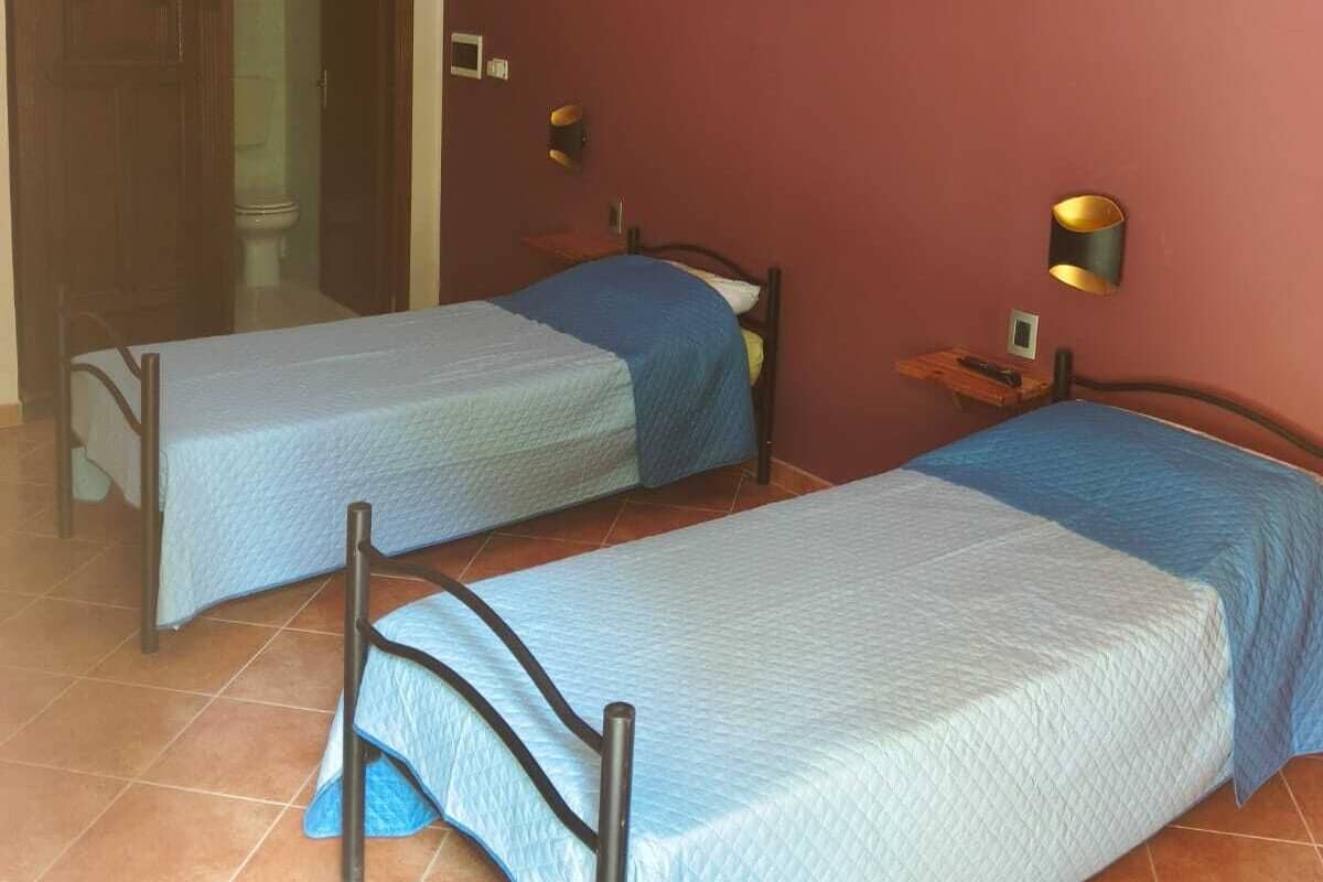 Classic Twin Room, Mountain View