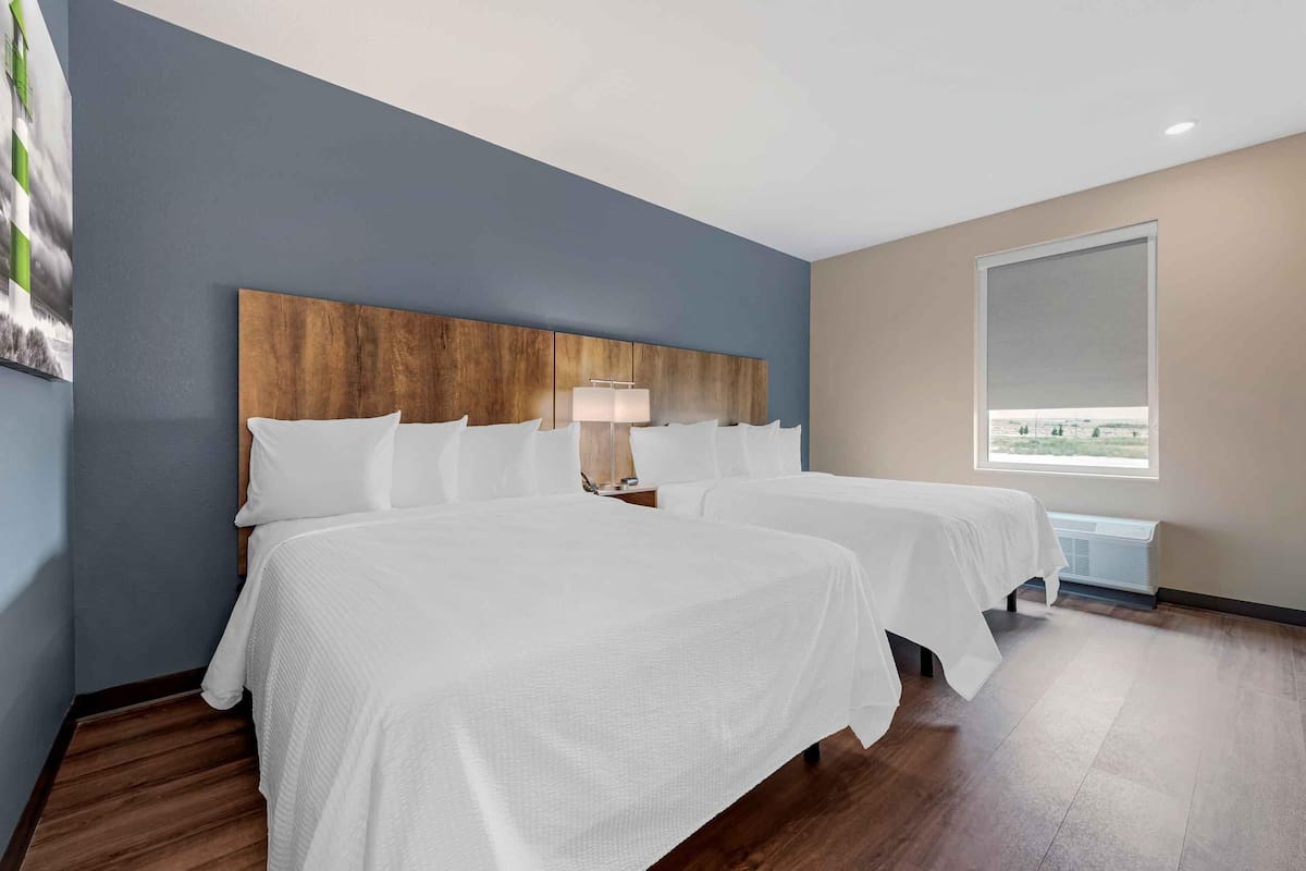 Standard Studio, 2 Queen Beds, Non Smoking, Refrigerator & Microwave | Premium bedding, laptop workspace, iron/ironing board, free WiFi