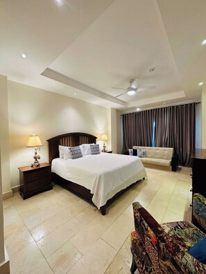 2 bedrooms, iron/ironing board, WiFi - Aqua Marina at Marina Cap Cana (Punta Cana)
