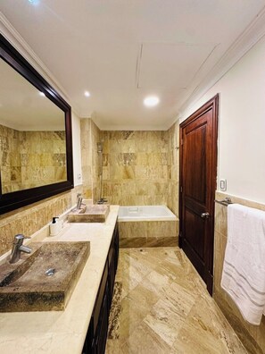 Hair dryer - Aqua Marina at Marina Cap Cana (Punta Cana)