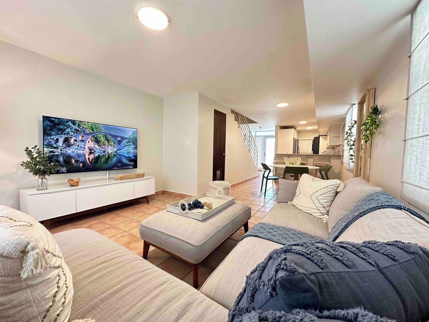 Luxury Ocean Villa Steps From The Beach - Dorado