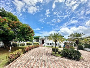 Exterior - Estancia Nueva Colonial (Unknown)