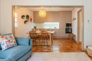 Interior - Blue Tile Hideaway by Portugal Active (Porto)