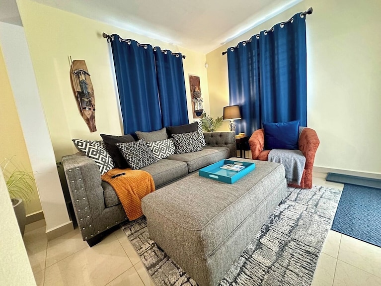 Freedom House San Juan Sj (Full Solar) - Guaynabo