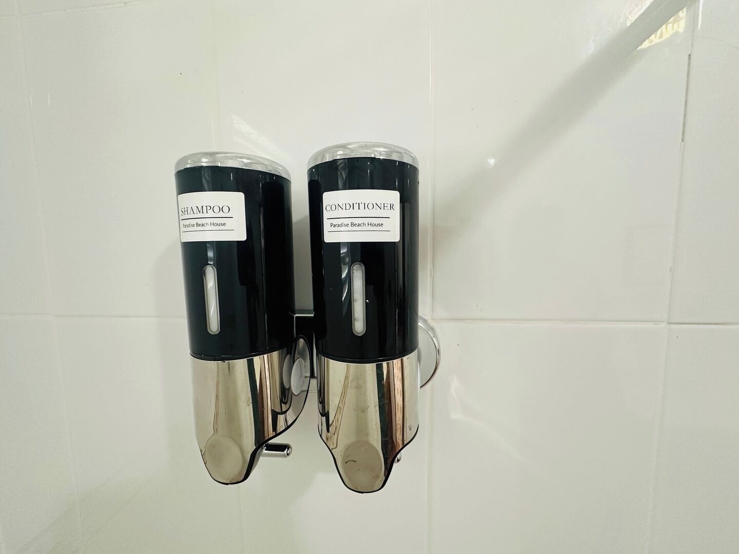 Bathroom amenities