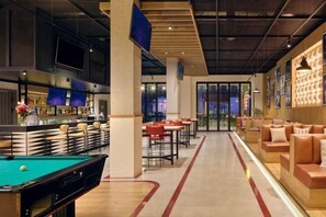 Bar (in der Unterkunft)