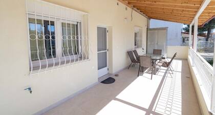 Leon Home by RentalsPro - Mouries Halkidiki