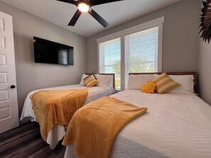 3 bedrooms, iron/ironing board, free WiFi, bed sheets