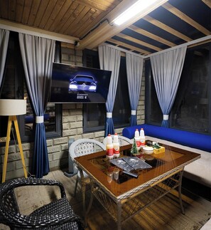 Dining - Ethno Park Resort (Kok-Jar)