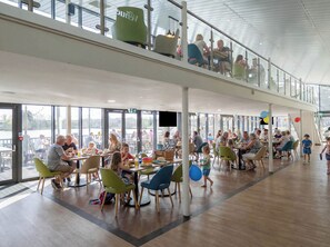 Dining - Celestial Skylight - Billing Aquadrome (Northampton)