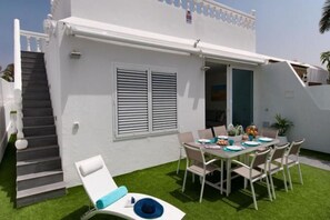 Room - Bungalow JF/GI by VillaGranCanaria (Comarca Sur)