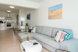 Room - Bungalow JF/GI by VillaGranCanaria (Comarca Sur)