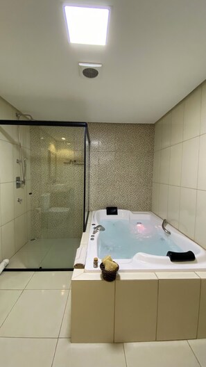 Quarto número 3 | Desk, laptop workspace, free WiFi - Pousada Refugio Fortal (Cambará do Sul)