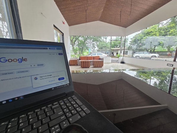 Reception hall - SAAZ RESORT AND LAWN (Khalapur)