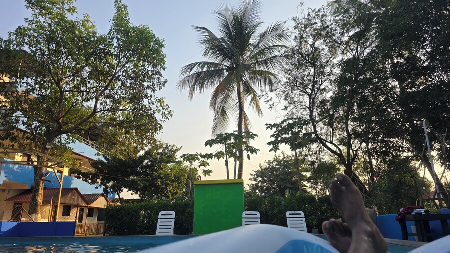 SAAZ RESORT AND LAWN